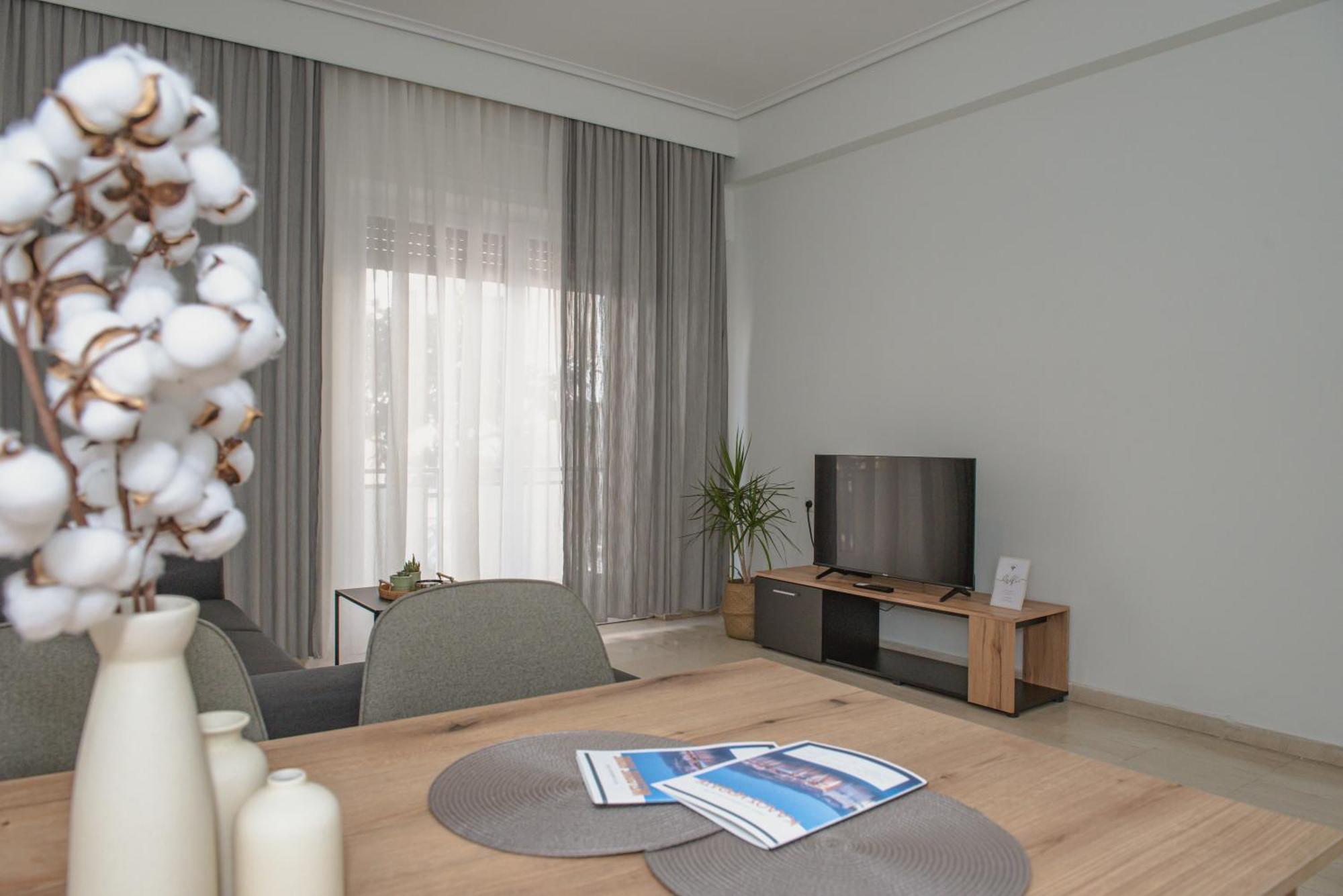 Central City Apartment Volos Buitenkant foto